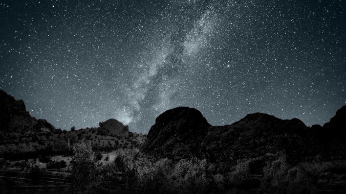 为什么有的女生喜欢穿紧身牛仔裤？